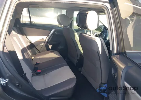 2015 Toyota Rav4 Xle z USA, uszkodzony, nr VIN JTMWFREV1FJ041144